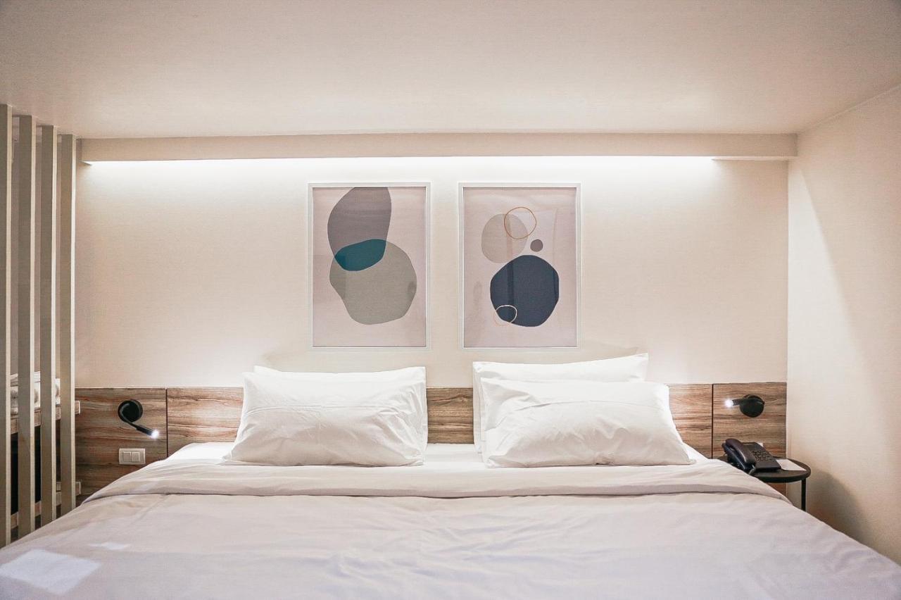 Homitel Bangkok Otel Dış mekan fotoğraf